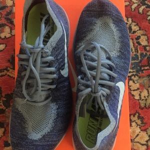 Woman’s Nike Free RN 2017